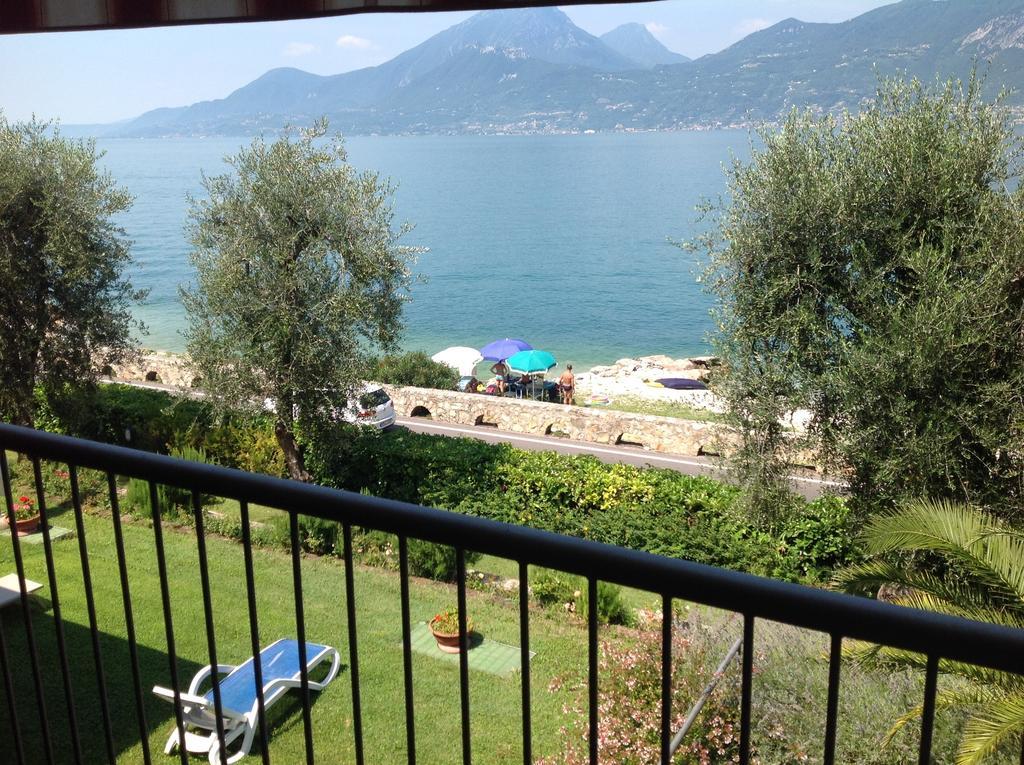 Residence Villa Al Lido Brenzone sul Garda Szoba fotó